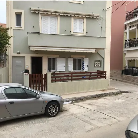 Port 3 Person Ferienhaus *